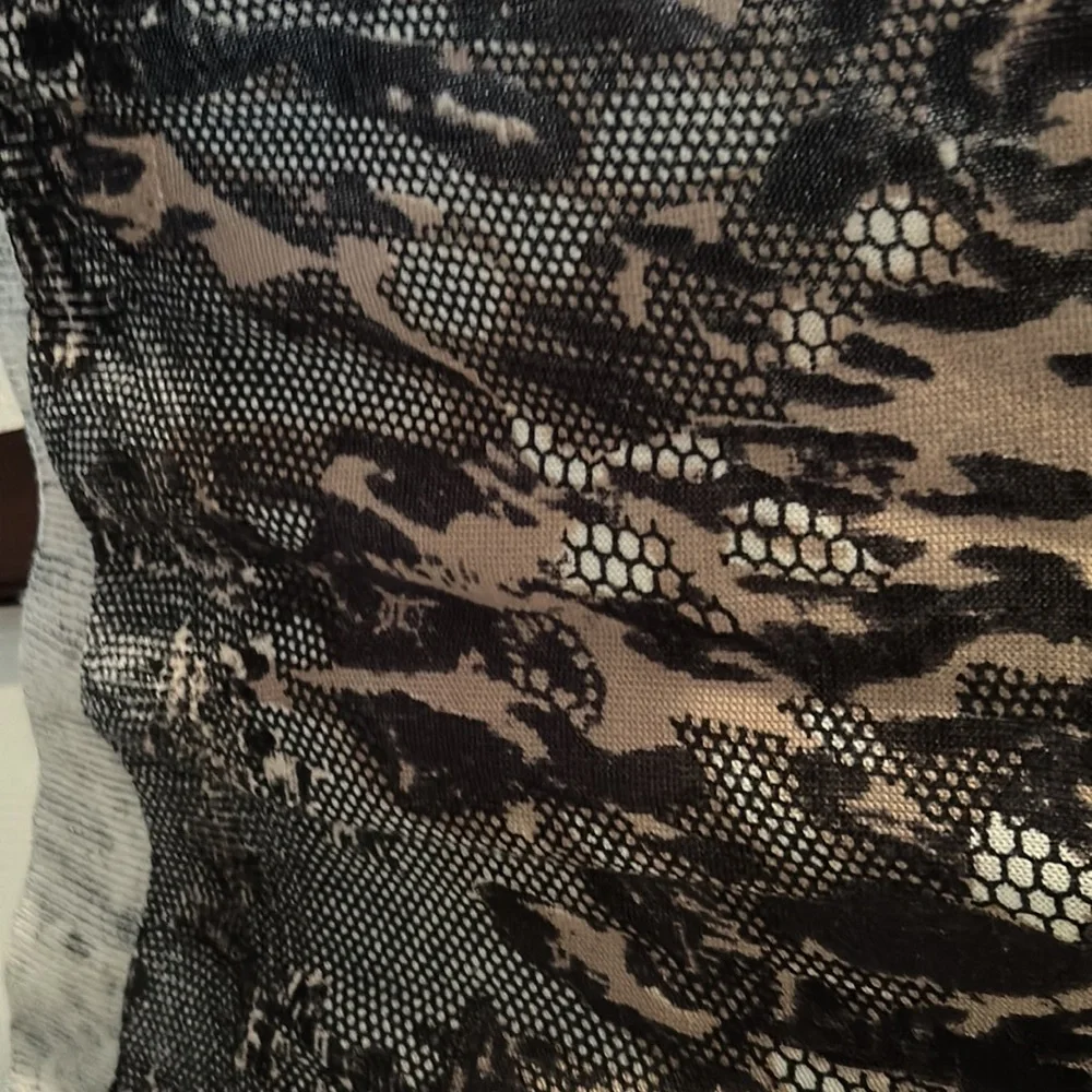 Light animal print sweater - Picture 3 of 5